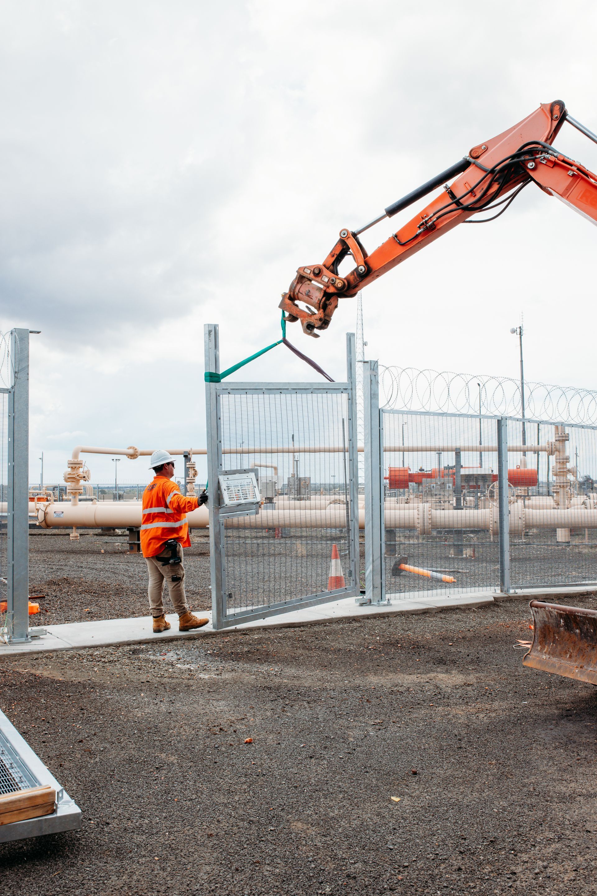 APA Wallumbulla pipeline fencing