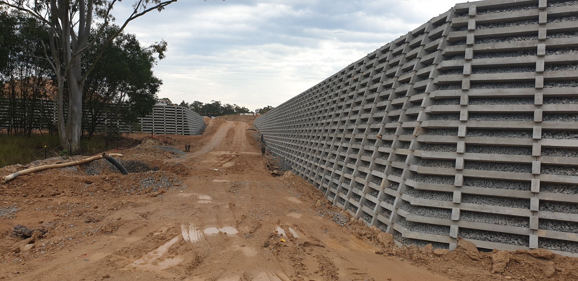 Redland Business Park precast concrete crib retaining wall with gravel fill